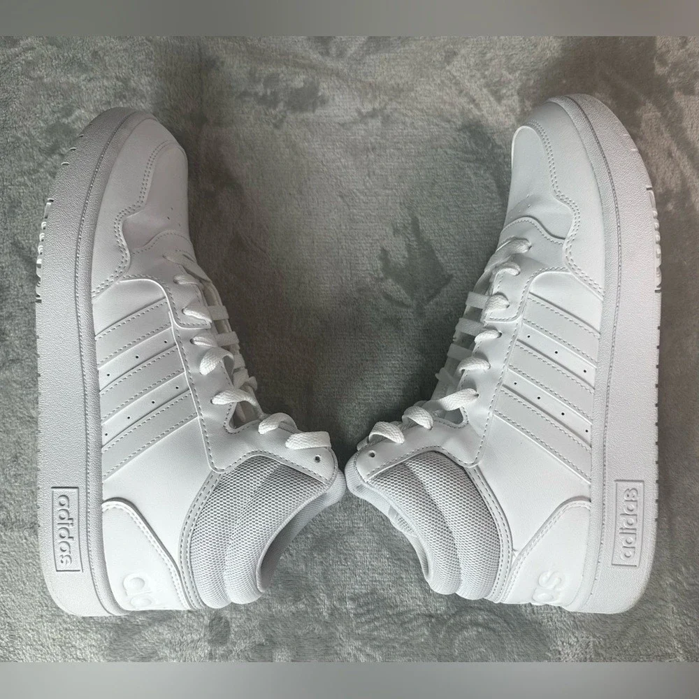 Adidas Hoops 3.0 Mid Cut Classic Shoes‎ Womens 9.5 Bright White Basketball
